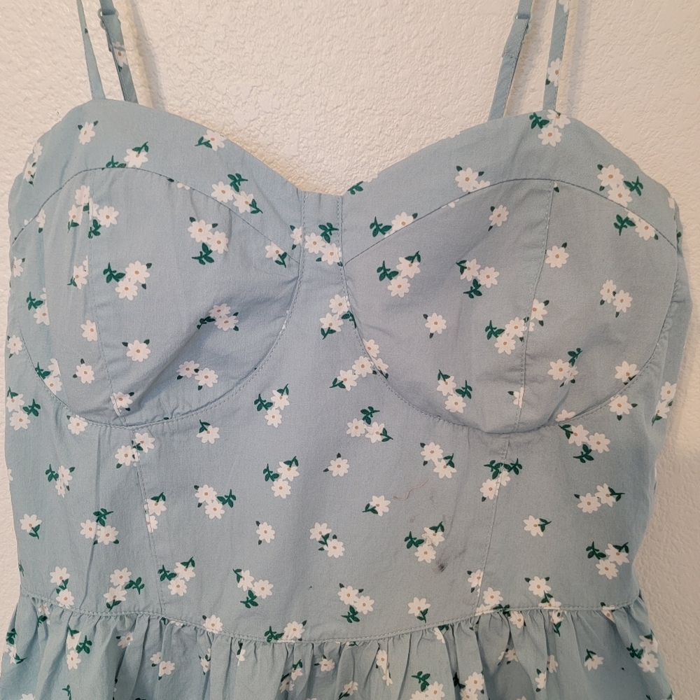 Summer Mini Blue Dress With Dainty White Flowers SZ XL No Boundaries - Picture 2 of 7
